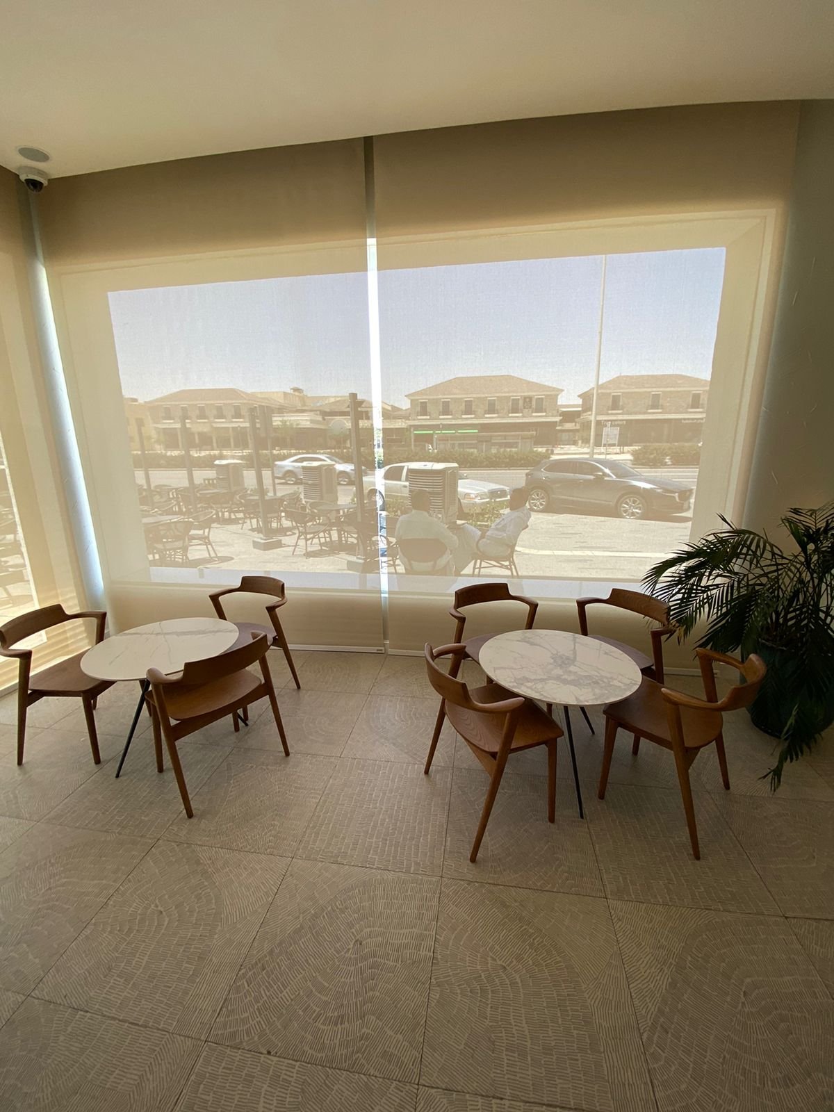 ستائر رول صن اسكرين صورة 2 - صن رول ستاير وكنب ومجالس عربية 