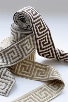 صن رول للستائر والكنب والمجالس العربية ما هي كلف الستائر ؟